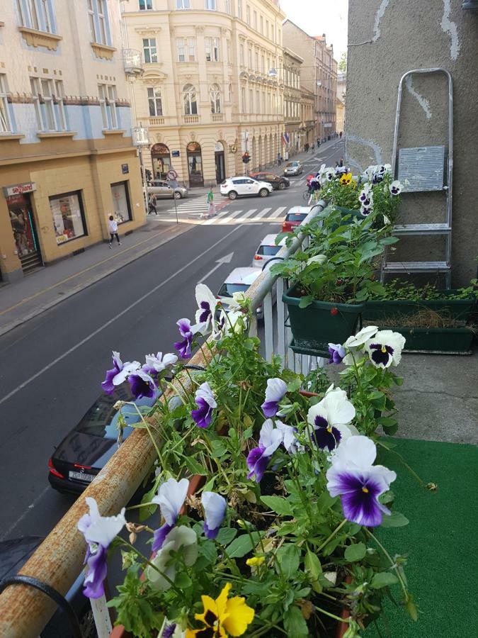 Artissimo Apartments Zagreb Luaran gambar